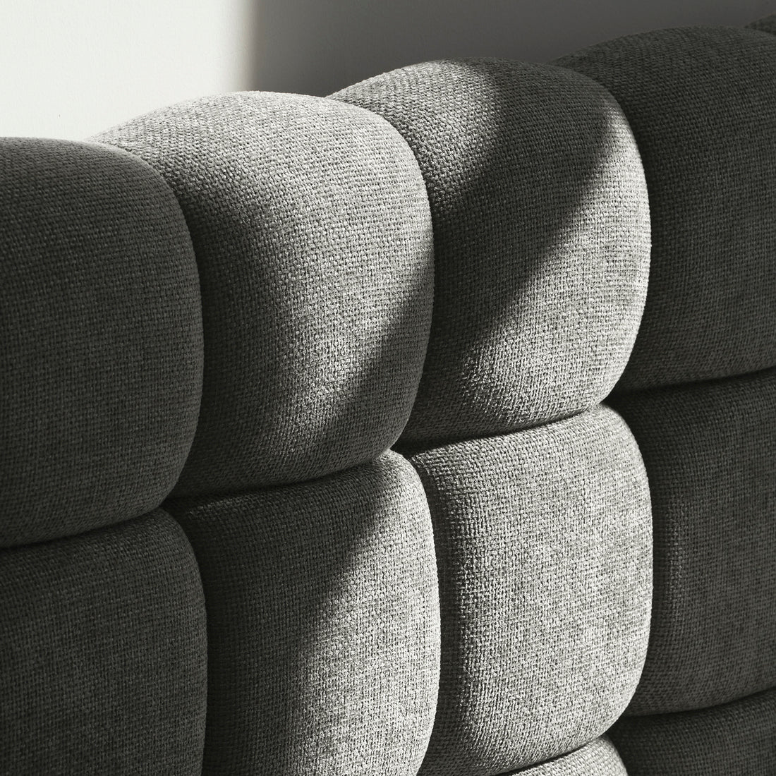 Cama Toledo Queen Gris Vista de Detalle de la Textura
