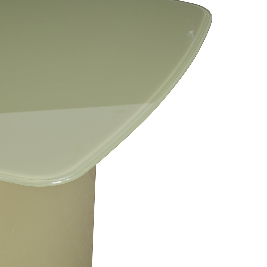 Mesa de Comedor Cali Verde Vista en detalle de la cubierta con fondo blanco