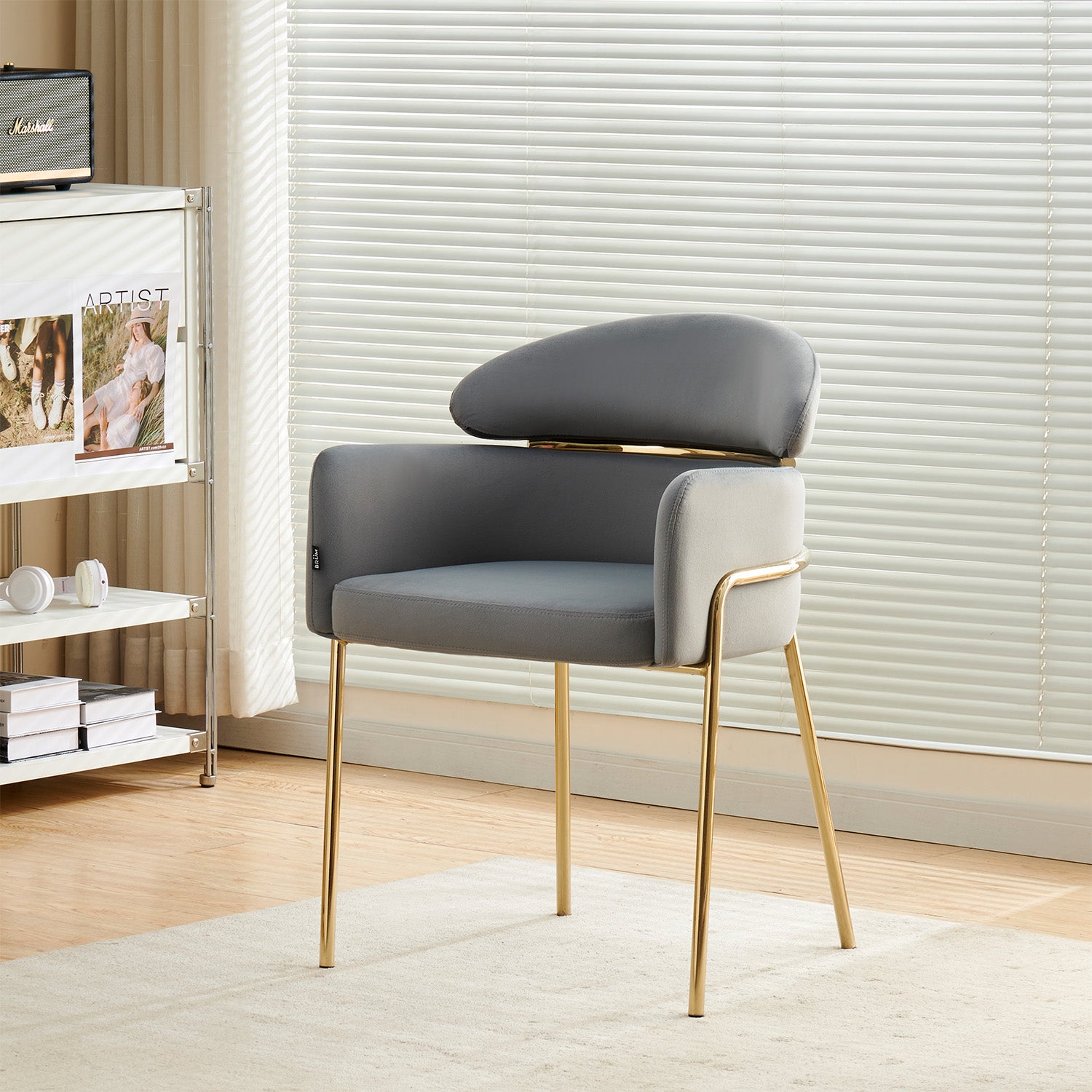 Silla Corey