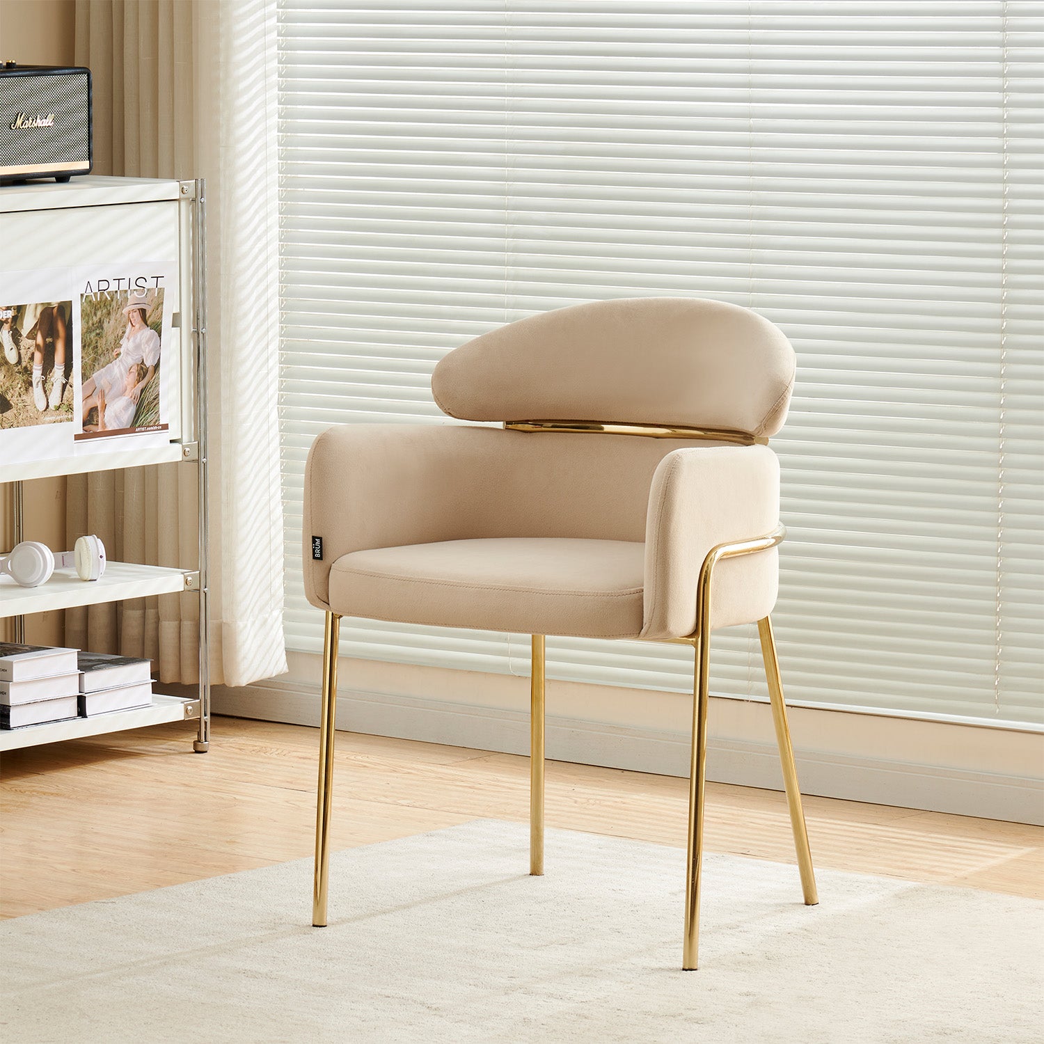 Silla Corey