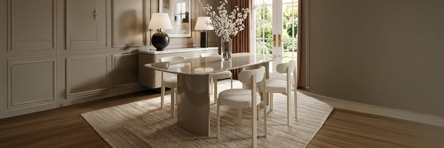 Comedor Cali en Beige Arena Suave, ambientado en un comedor luminoso