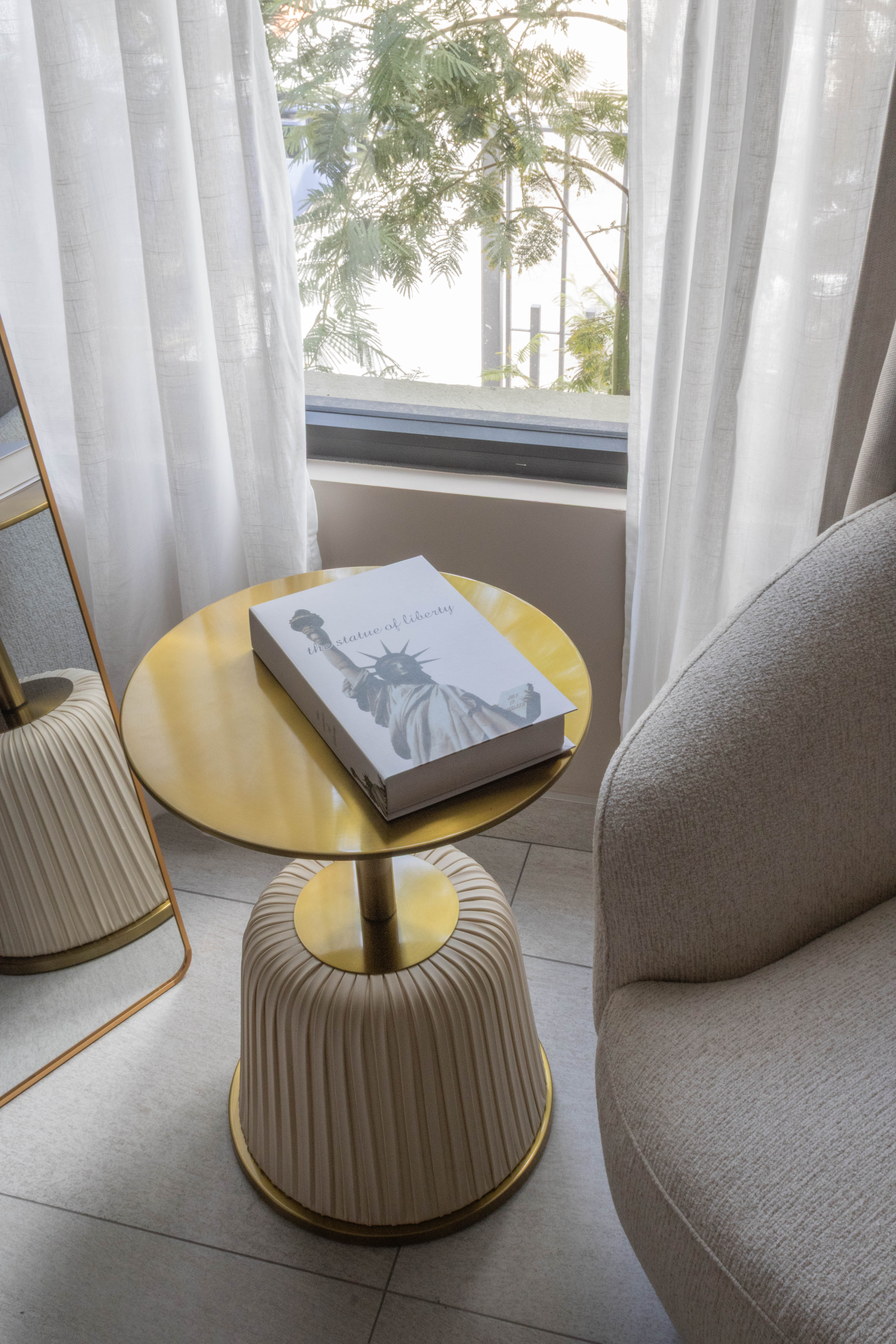 Mesa Auxiliar Marcella