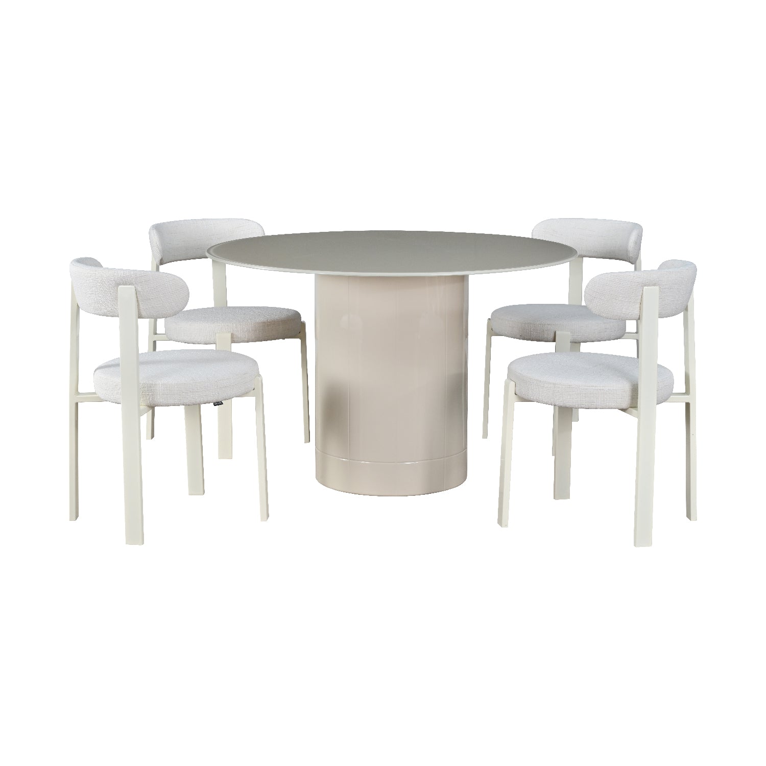 Mesa para comedor Cartagena acompañado de cuatro sillas florida todo color beige sobre fondo blanco