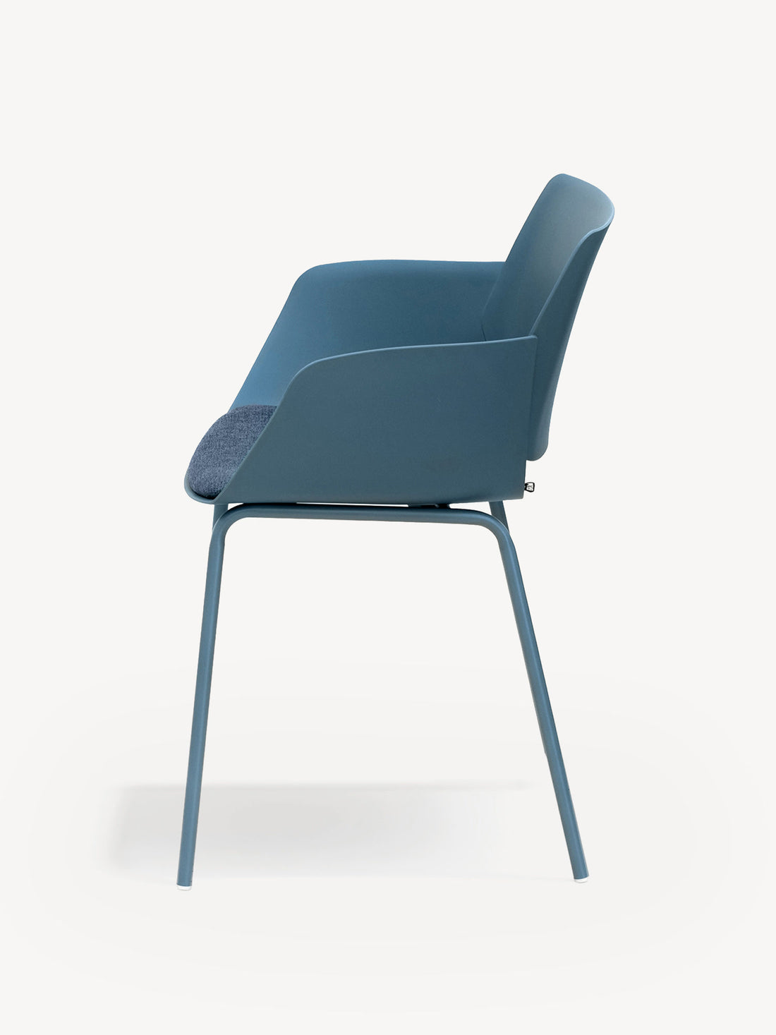 Silla Malta azul, vista lateral