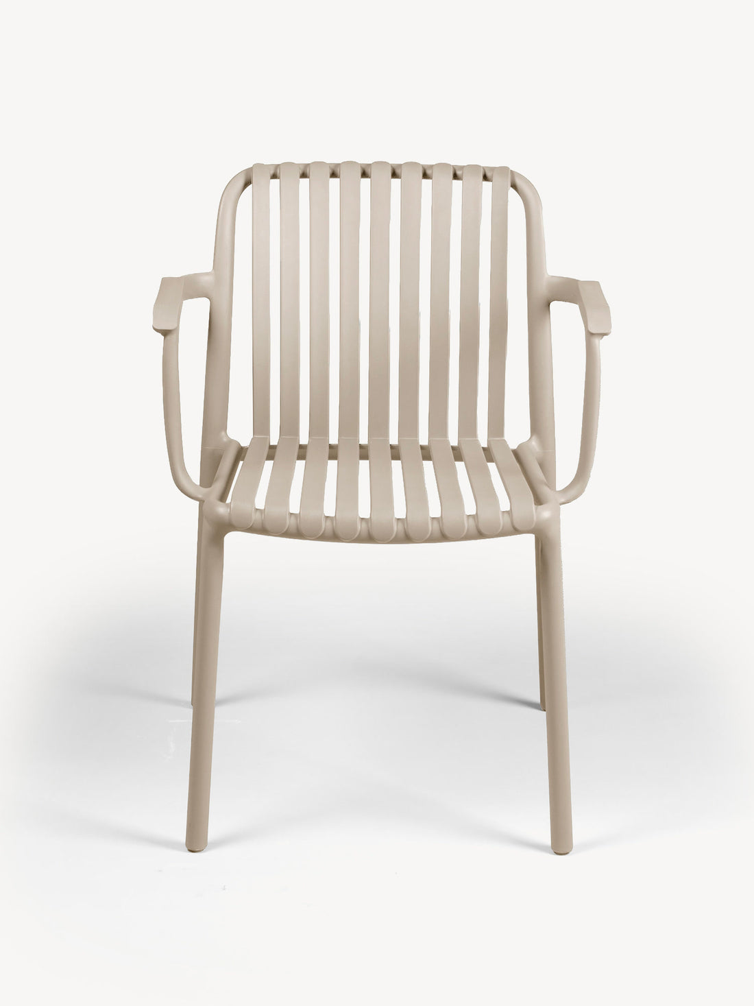 Silla de Exterior Menorca beige, vista de frente