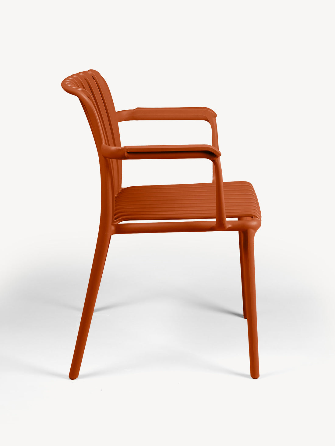 Silla de Exterior Menorca naranja, vista lateral