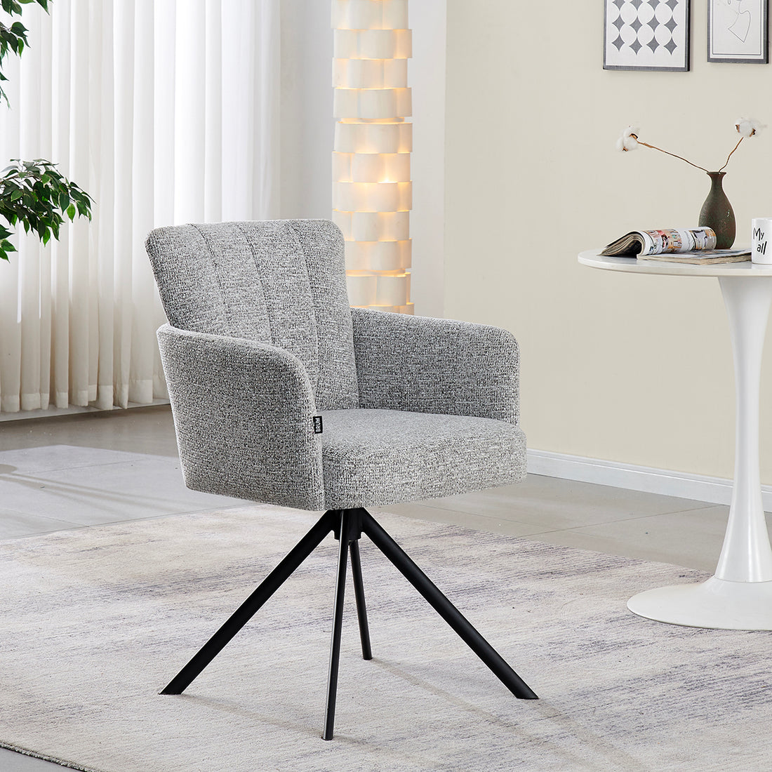 Silla Ponte Vedra Gris en Desayunador con mesa minimalista, en cuarto blanco