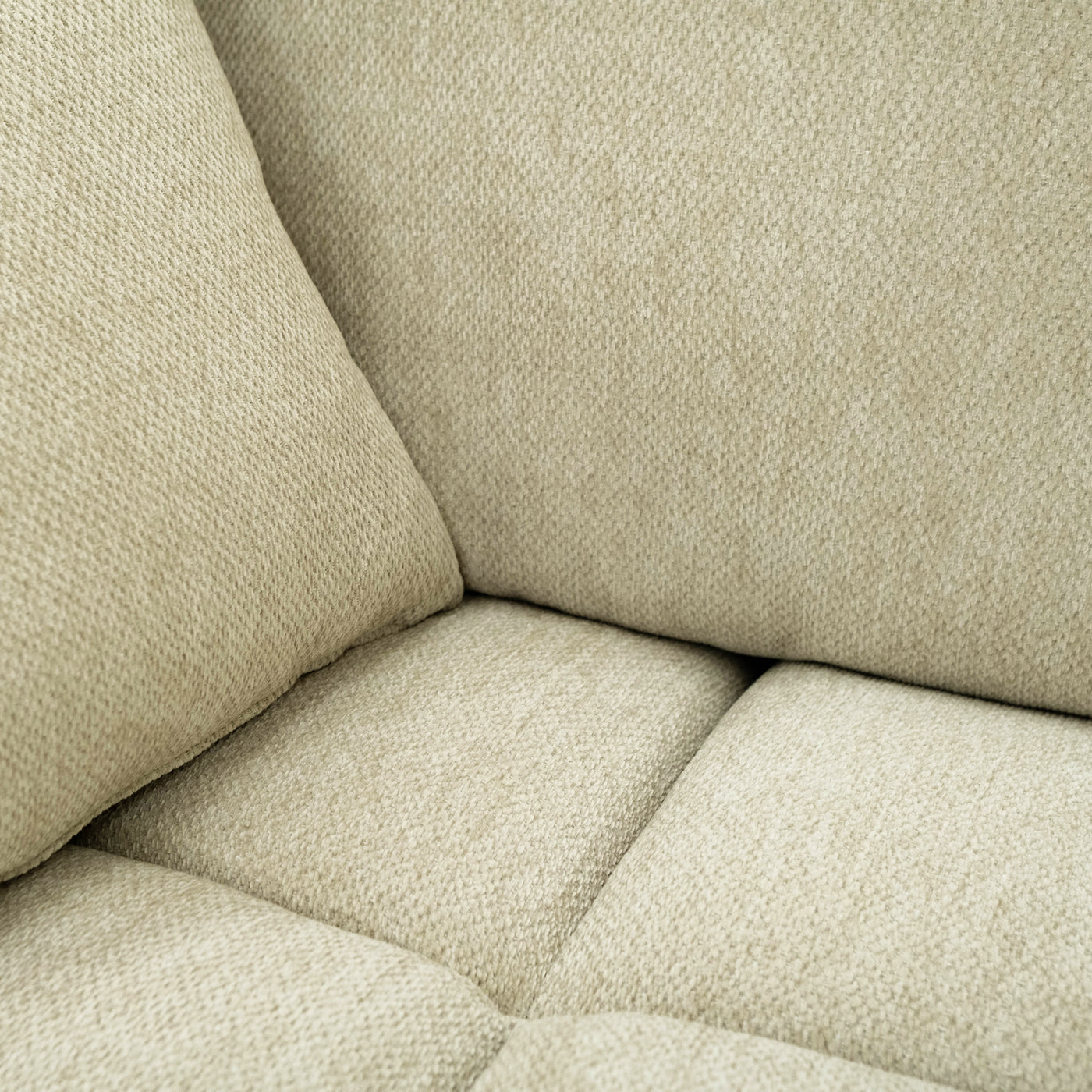 Sofá Modular Croaciaa — SOFÁ CORACIAA BEIGE DER VISTA EN ZOOM DEL RESPALDO Y ASIENTO
