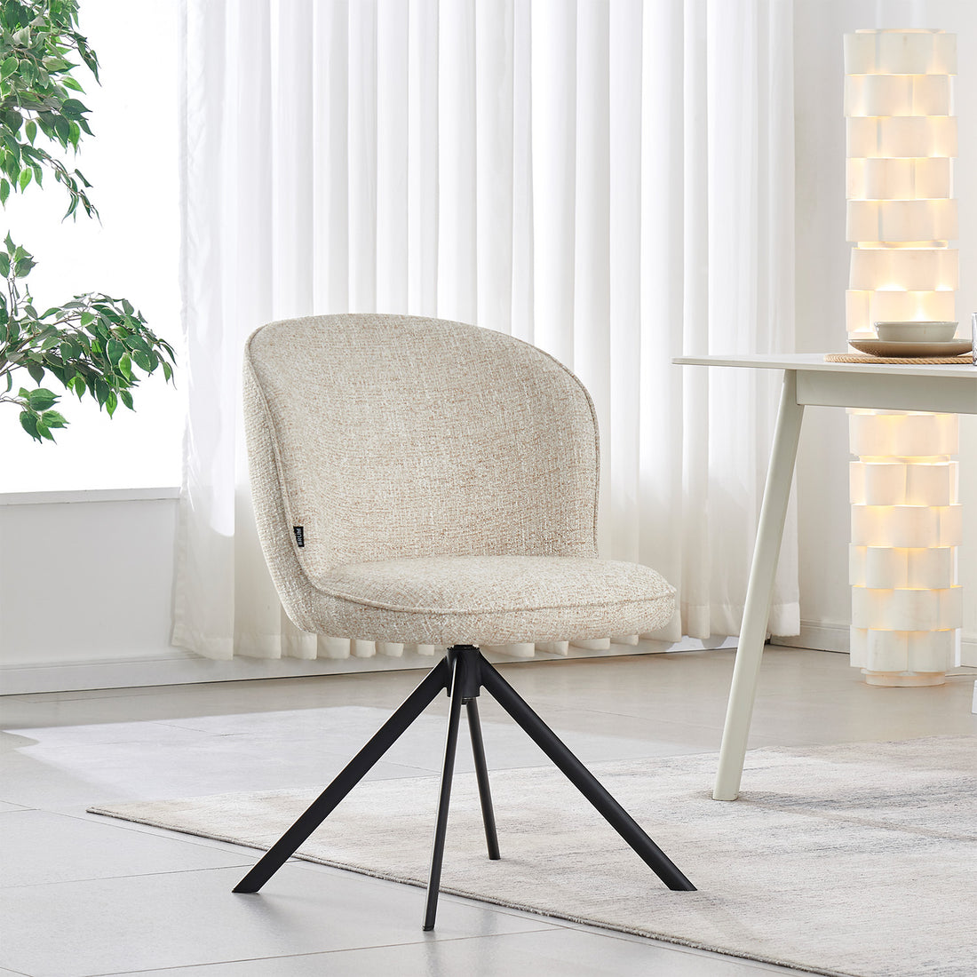 Silla Comedor Vigo Beige en Desayunador Con Vista en Perspectiva